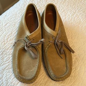 Clark’s Tan Shoes